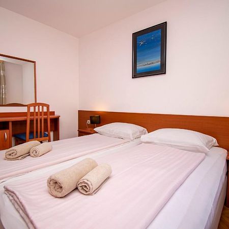 Holiday Apartment 50M From The Beach Пєщана-Увала Екстер'єр фото