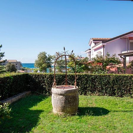 Holiday Apartment 50M From The Beach Пєщана-Увала Екстер'єр фото