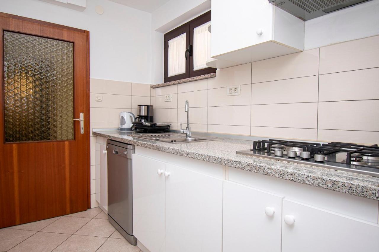Holiday Apartment 50M From The Beach Пєщана-Увала Екстер'єр фото